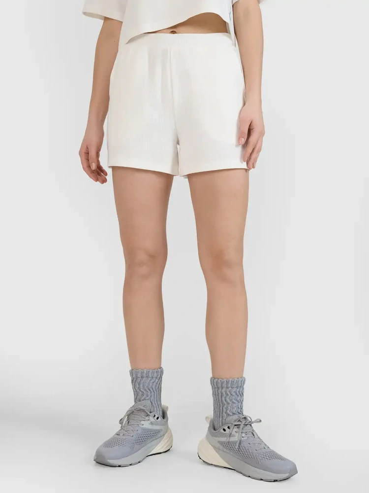 4F športové šortky 4FWSS25TSHOF531 biele