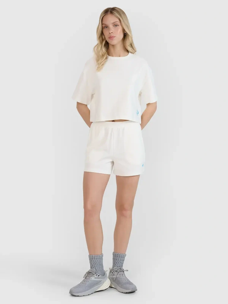 4F športové šortky 4FWSS25TSHOF531 biele